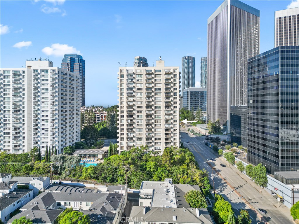 2160 CENTURY PARK E 902