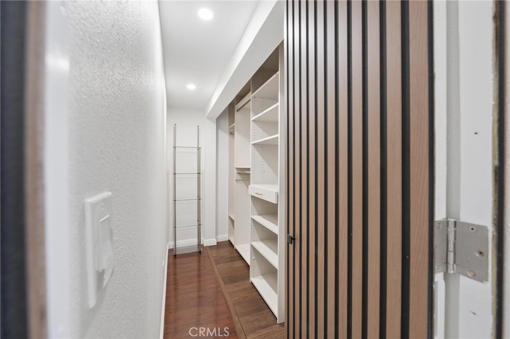 1553 Greystone Court