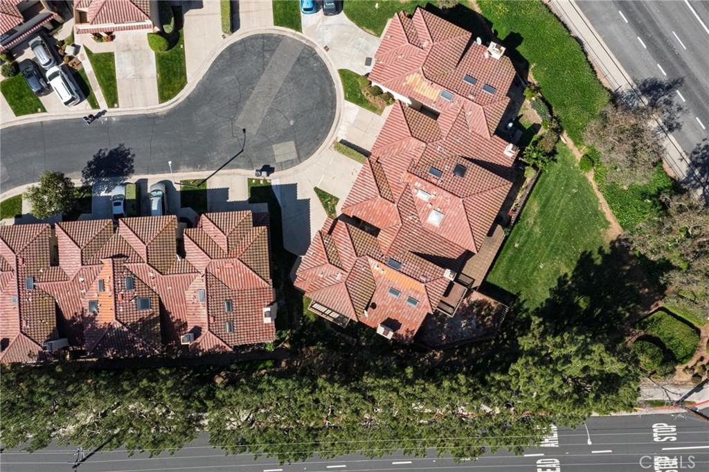 1553 Greystone Court