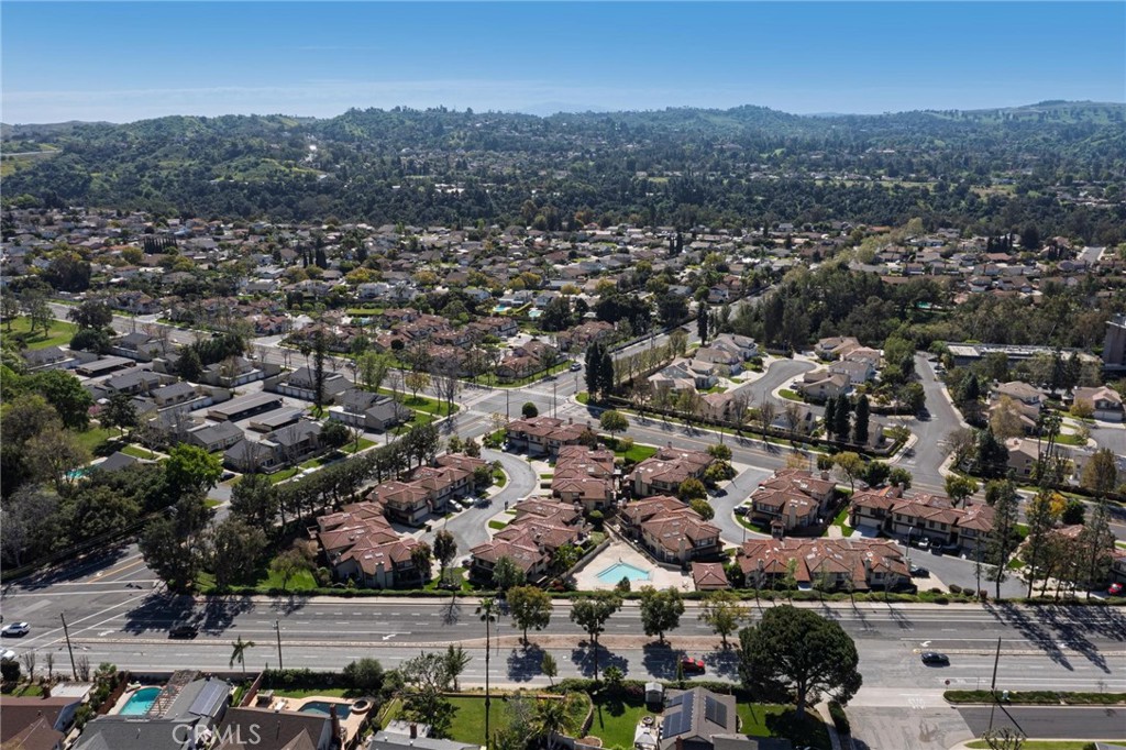 1553 Greystone Court