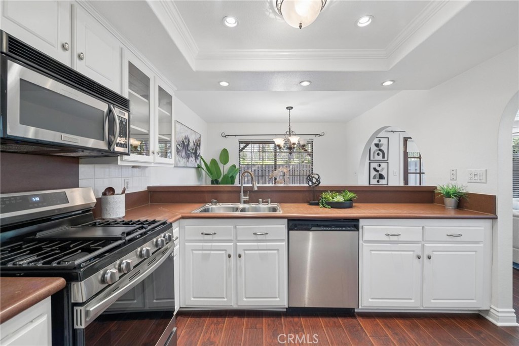 1553 Greystone Court