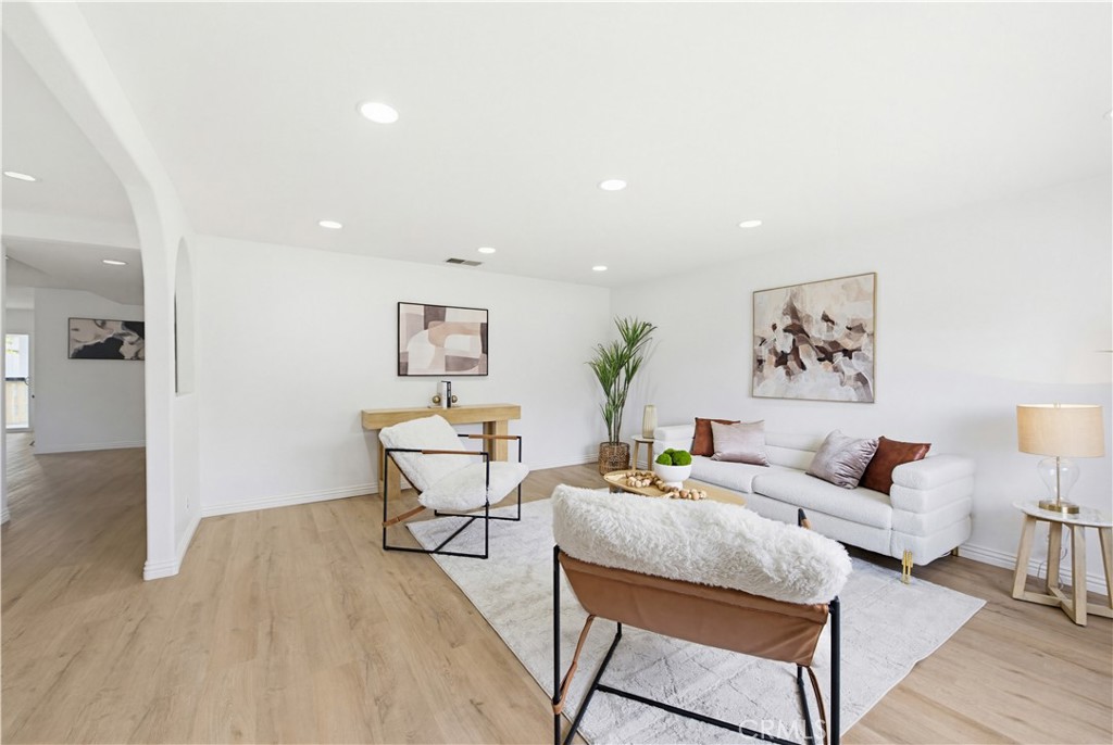16202 Marlinton