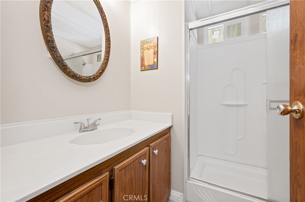 2717 Arrow Highway 62