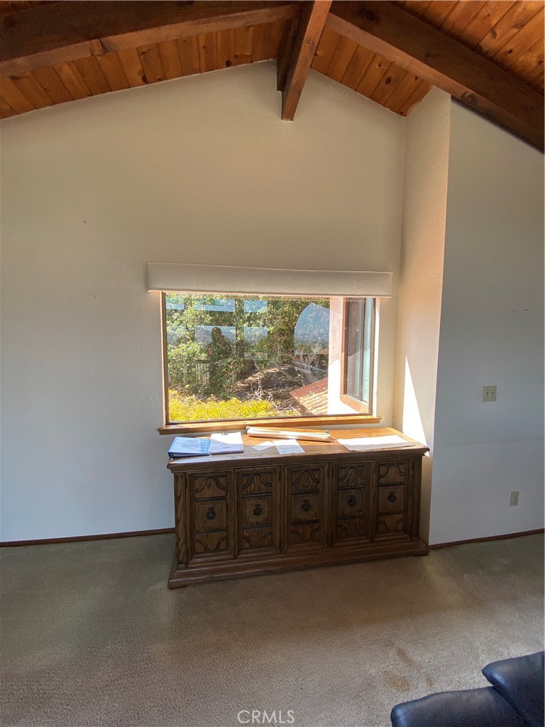 1421 Las Encinas Drive