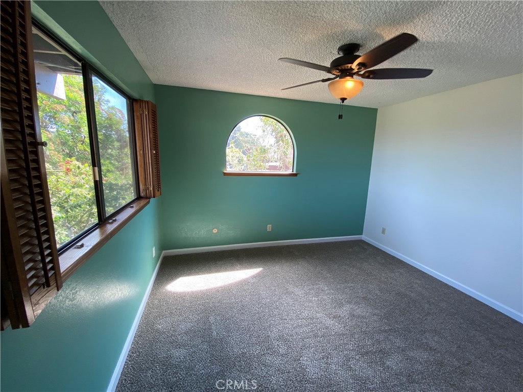 1421 Las Encinas Drive