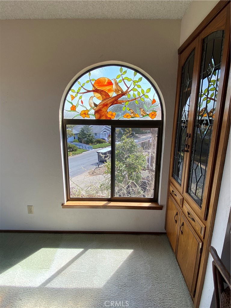 1421 Las Encinas Drive