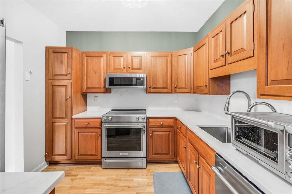 100 Keyes Road # 305