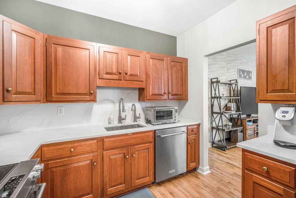 100 Keyes Road # 305