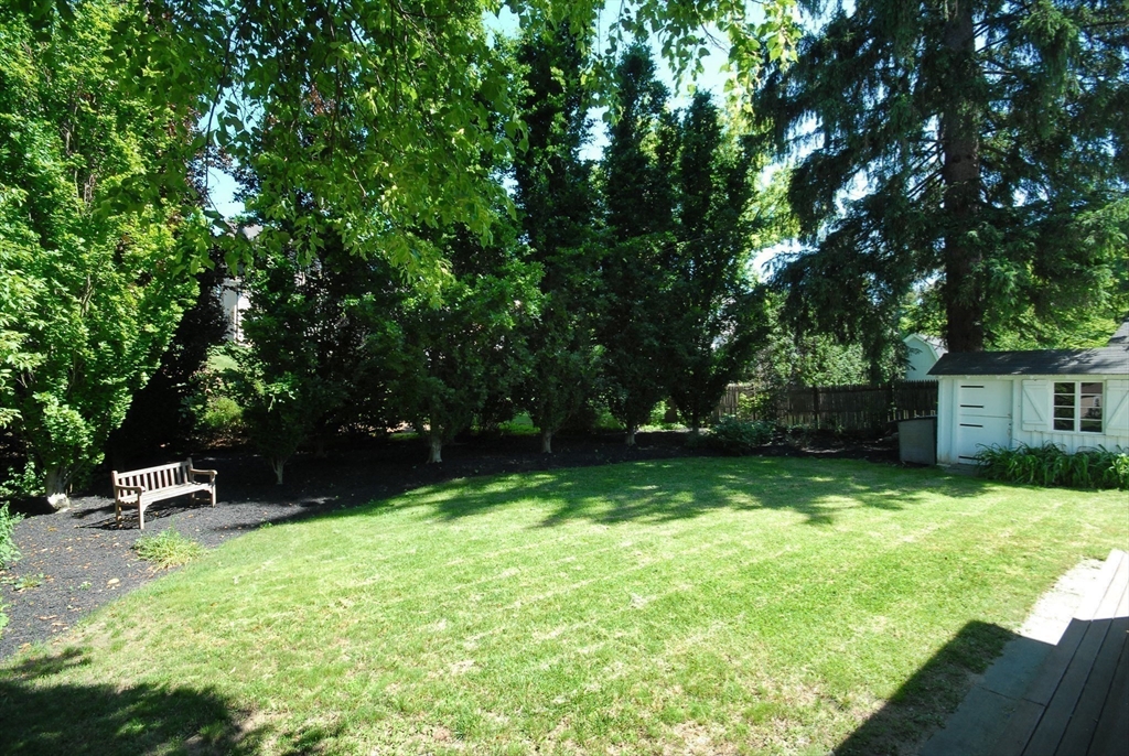 27 Bedford Ct