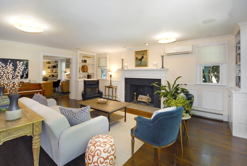 27 Bedford Ct