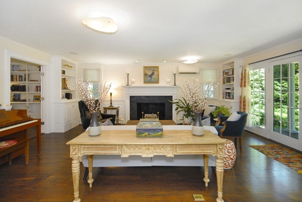 27 Bedford Ct
