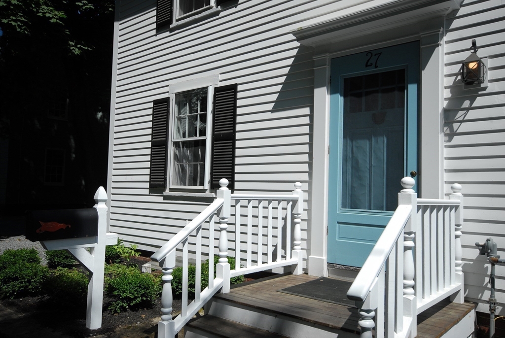 27 Bedford Ct