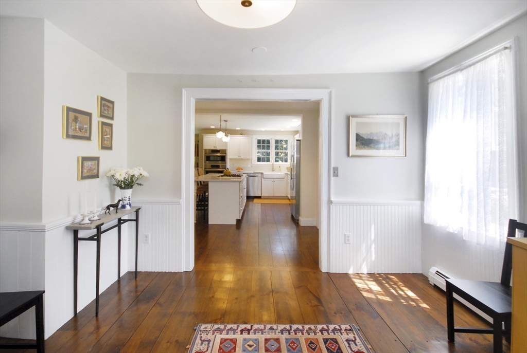 27 Bedford Ct