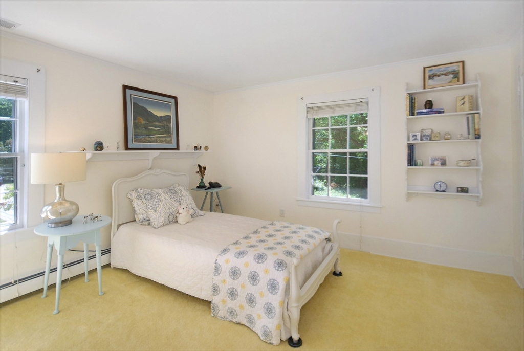 27 Bedford Ct
