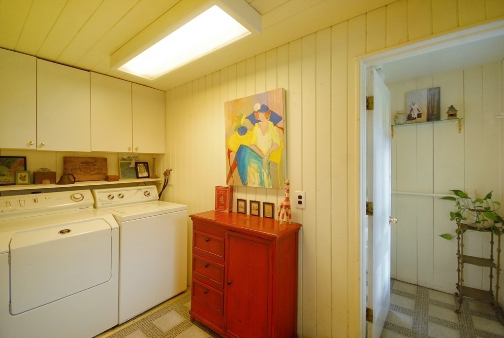 11 Bedford Ct