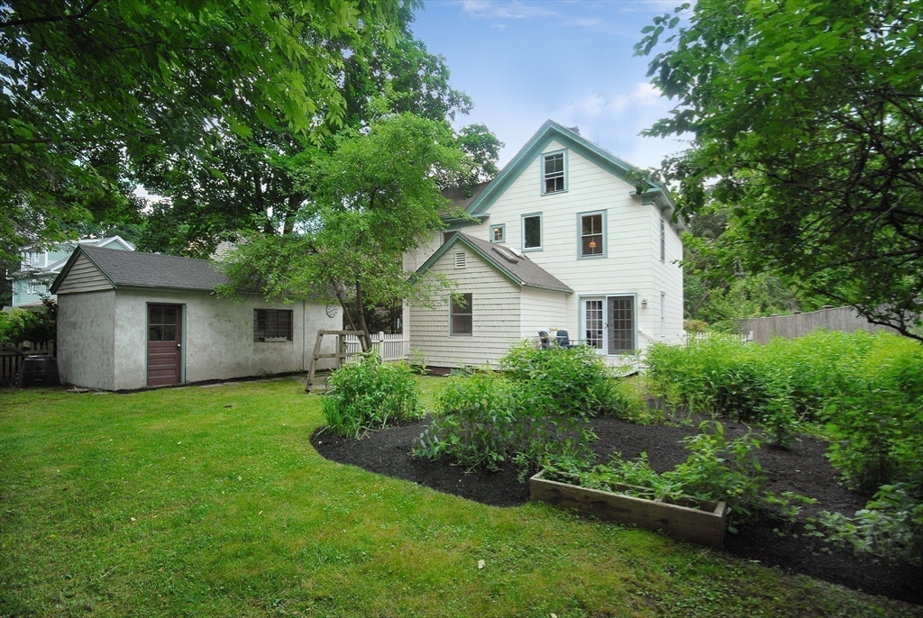 11 Bedford Ct