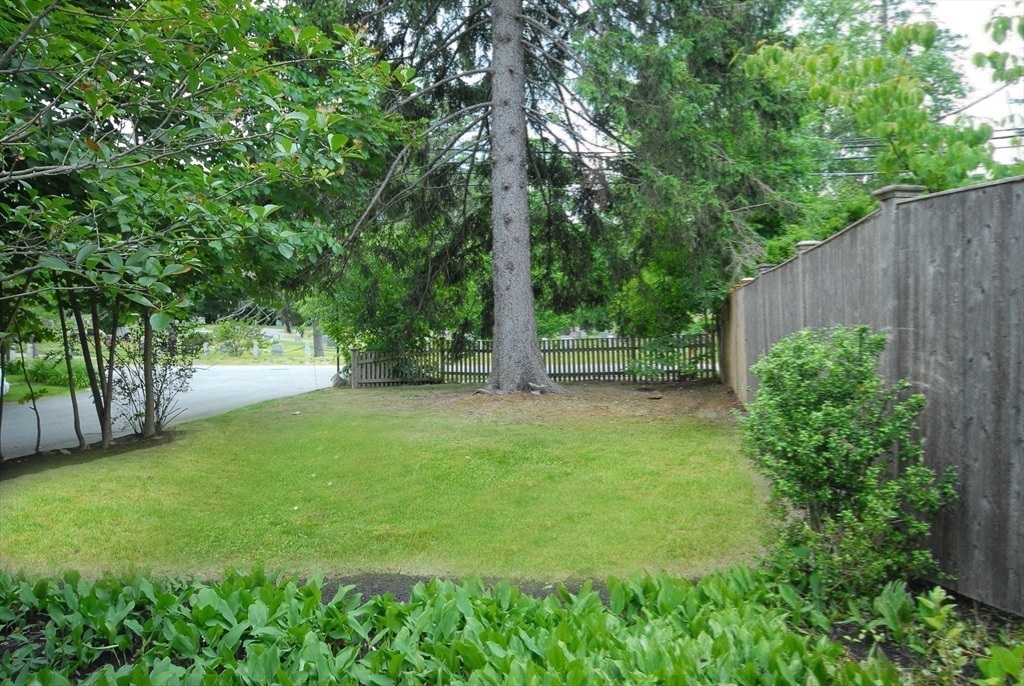 11 Bedford Ct