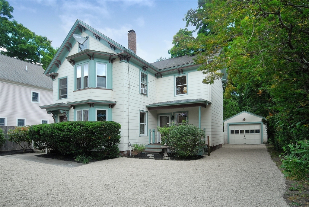 11 Bedford Ct
