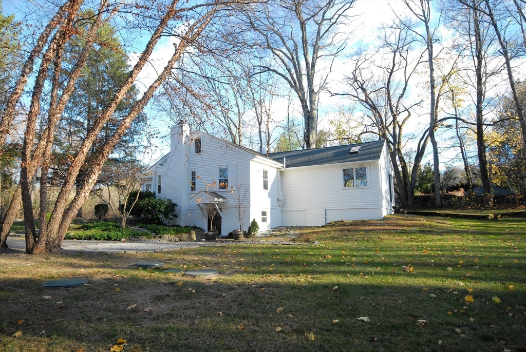 285 S. Great Rd