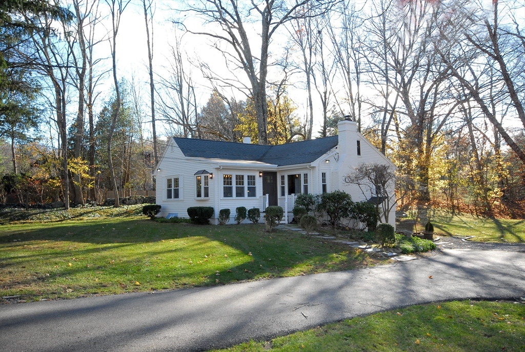 285 S. Great Rd