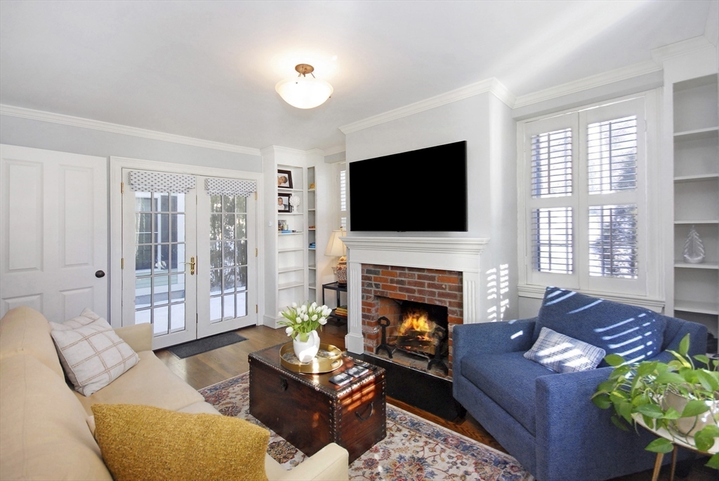 32 Court Ln # 32
