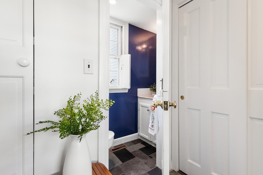 1932 Massachusetts Ave