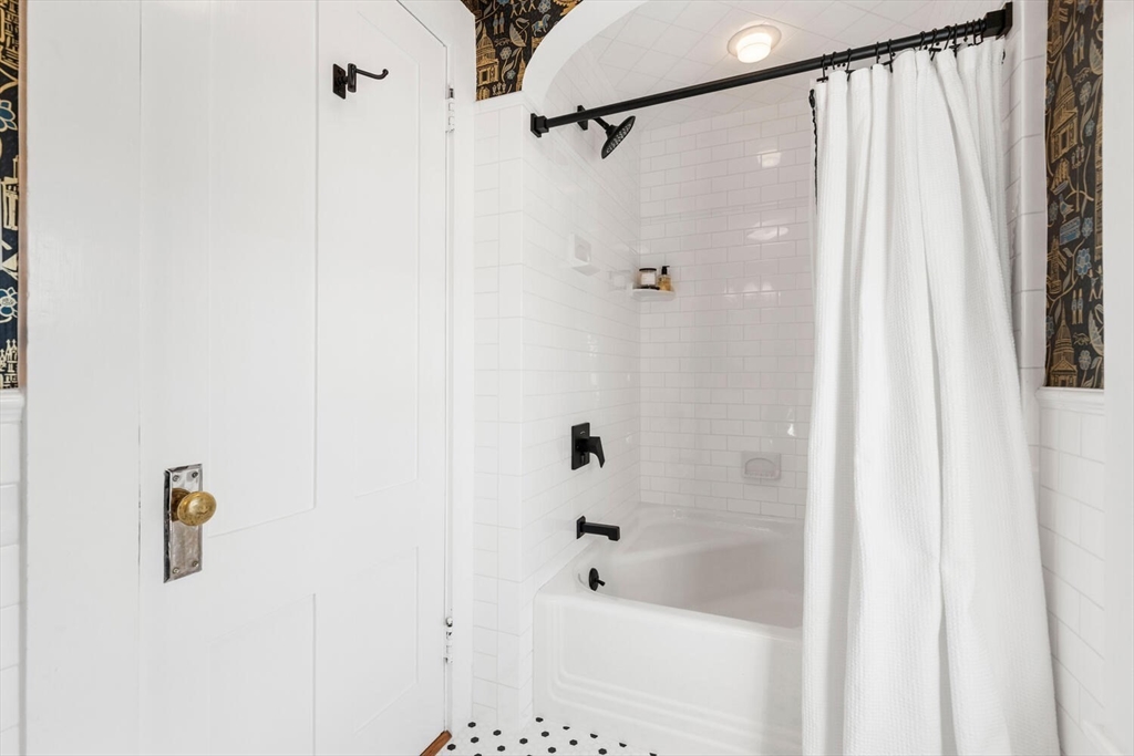 1932 Massachusetts Ave