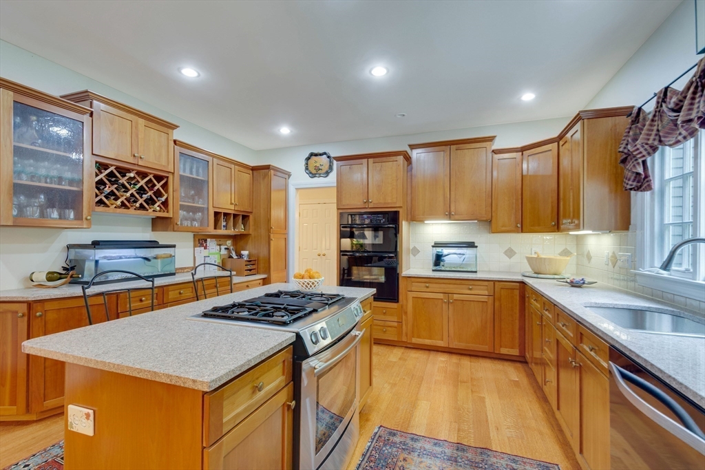 43 Old Concord Rd