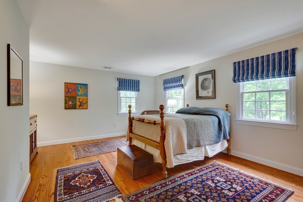 43 Old Concord Rd