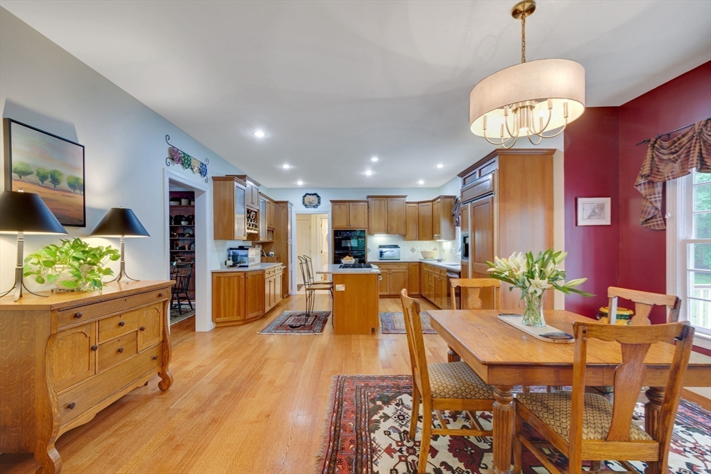 43 Old Concord Rd