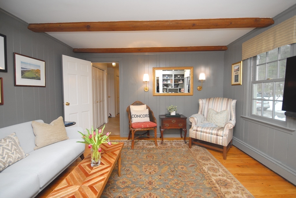 316 Lindsay Pond Rd
