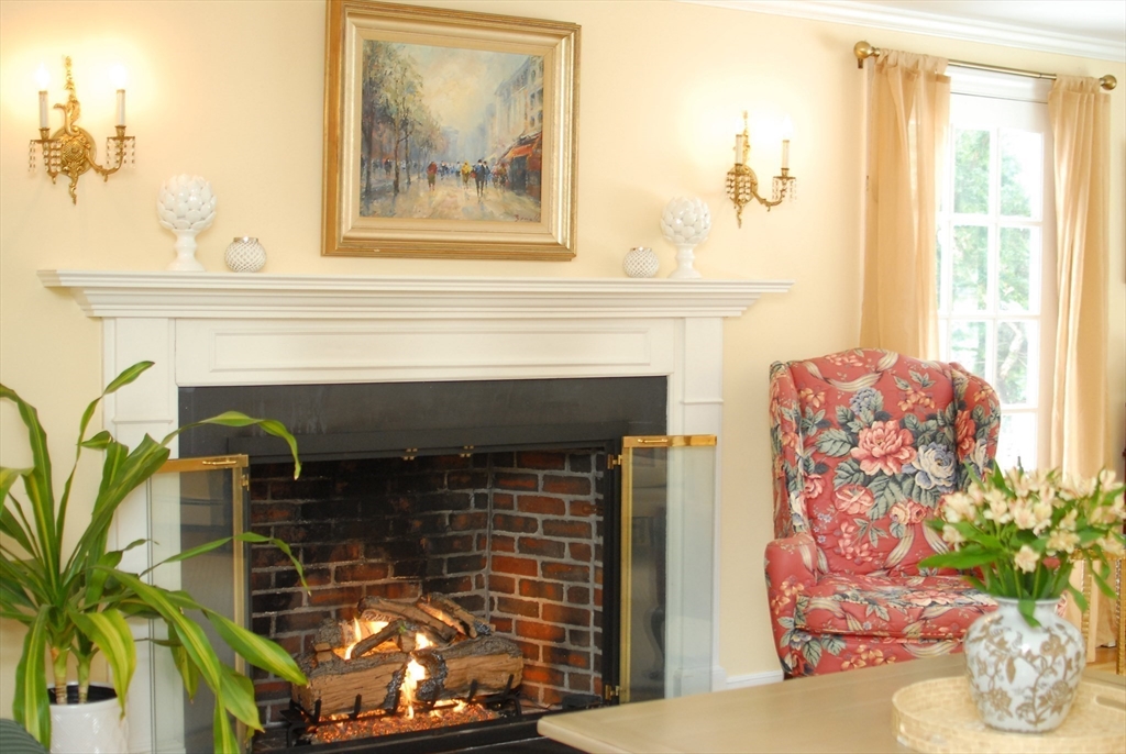 316 Lindsay Pond Rd