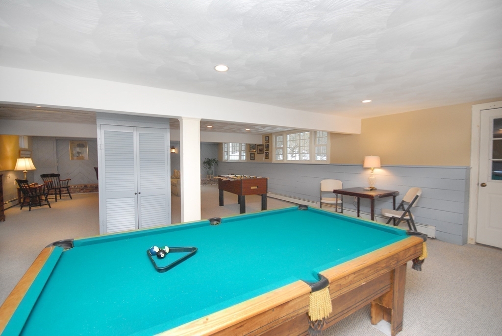 316 Lindsay Pond Rd