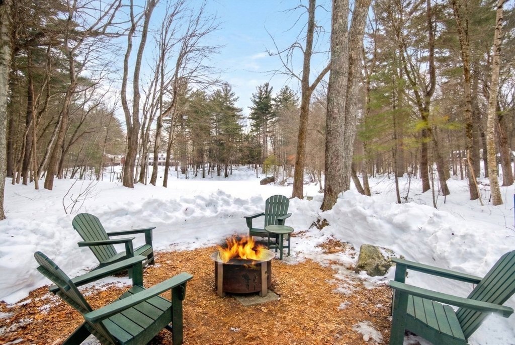 316 Lindsay Pond Rd