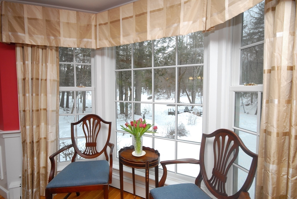 316 Lindsay Pond Rd
