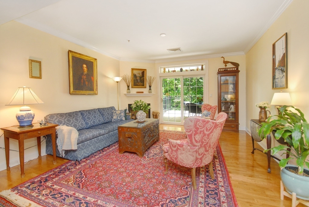 95 Conant St # 202