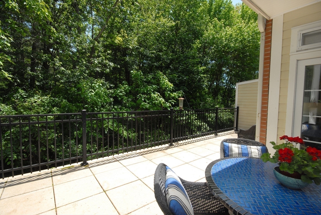 95 Conant St # 202