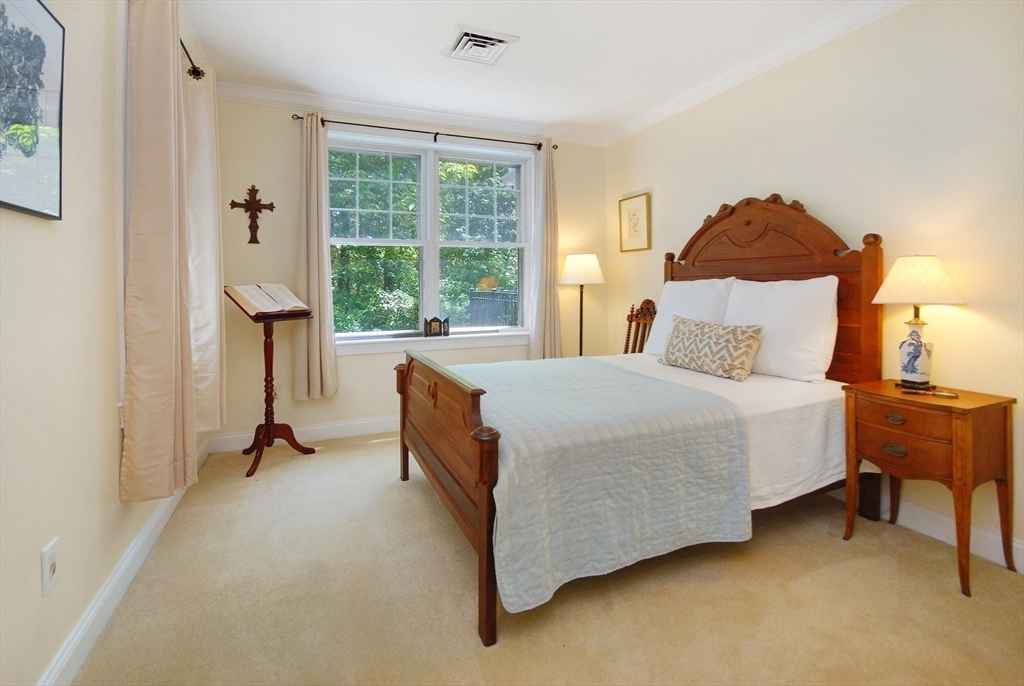 95 Conant St # 202