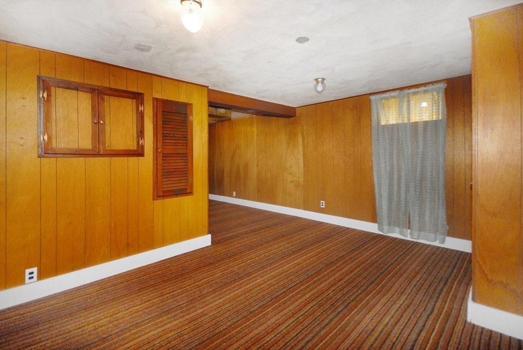 12 Edgewood Rd