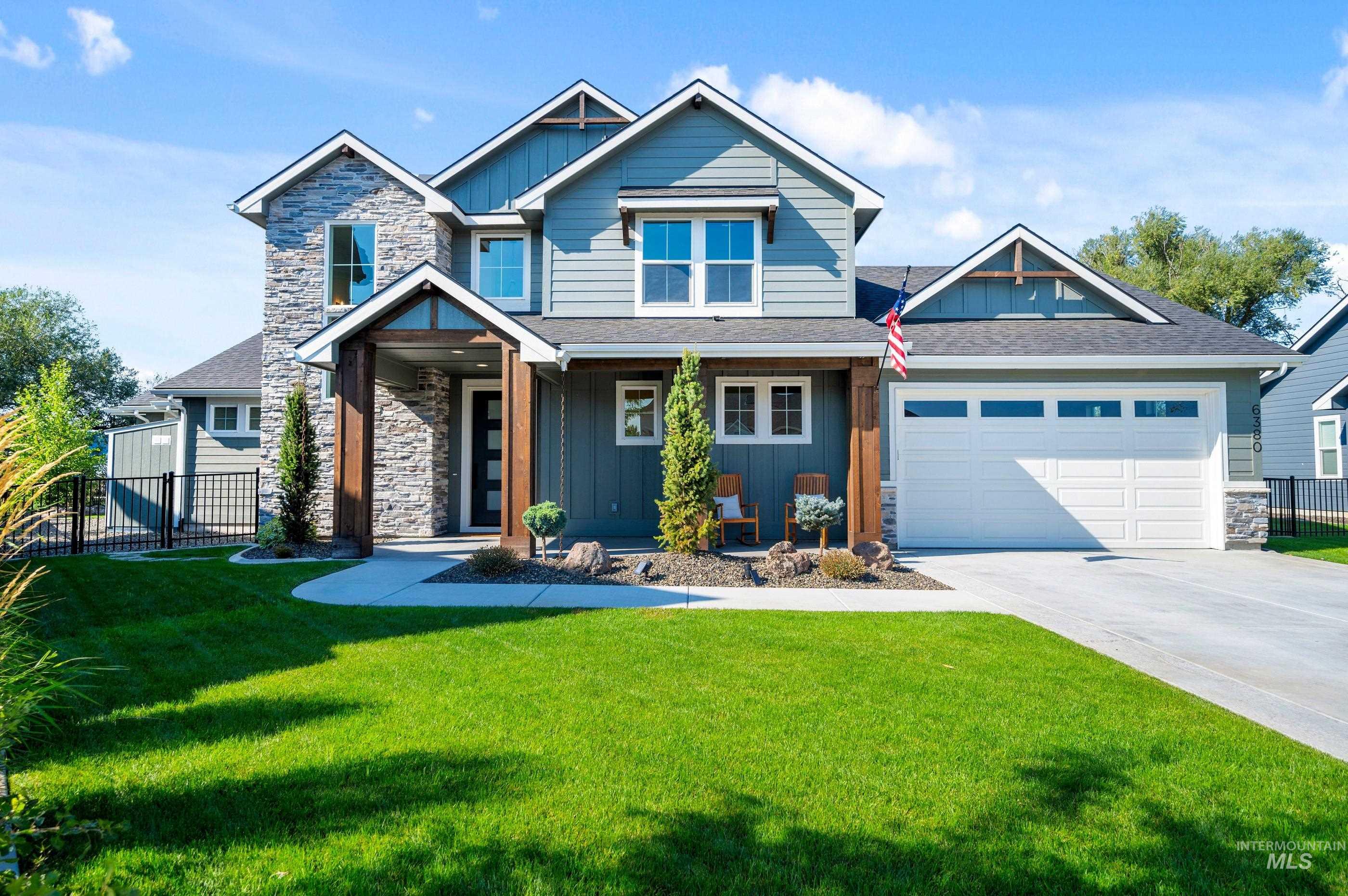 6380 Chateau Ct
