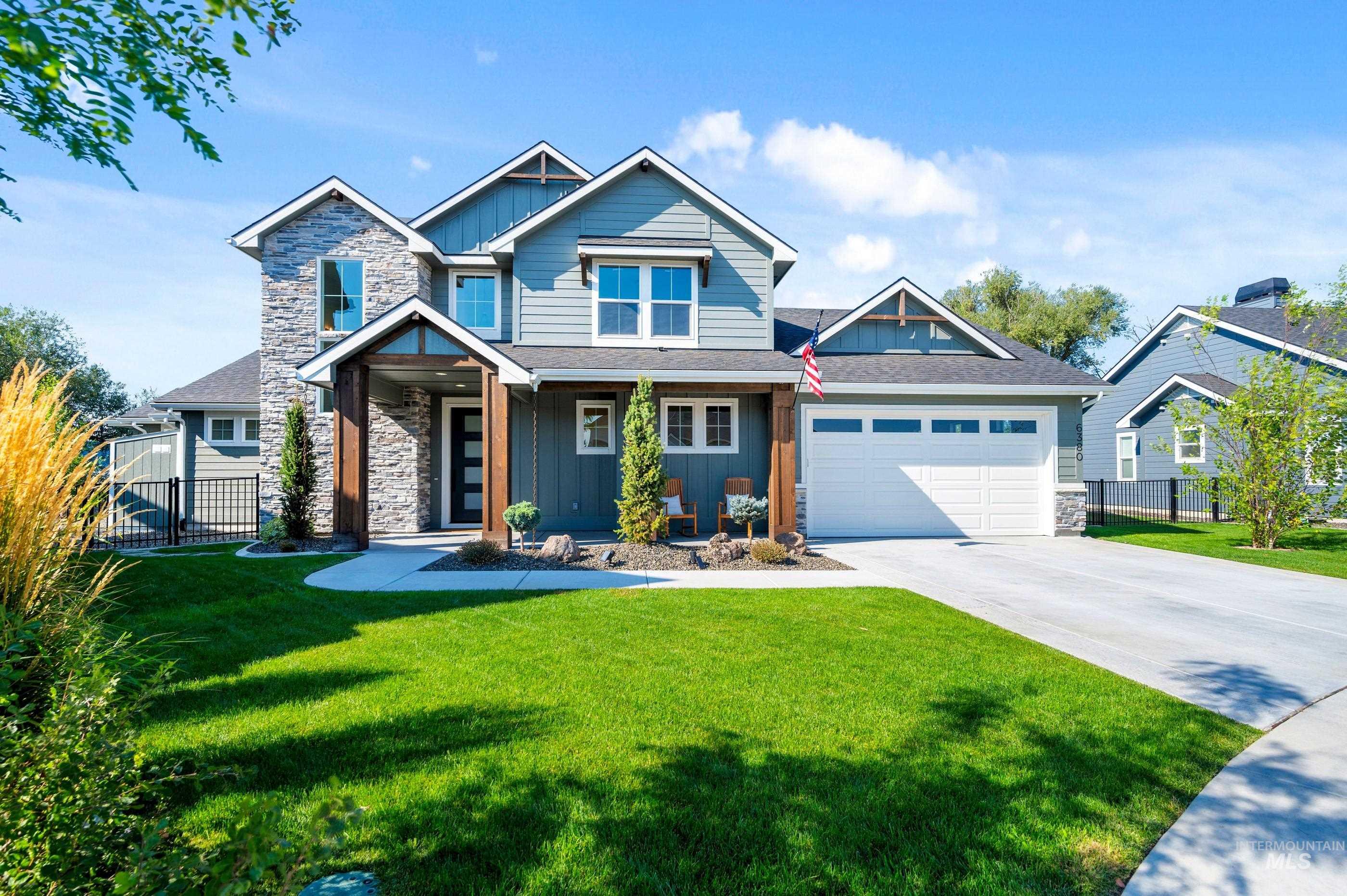 6380 Chateau Ct