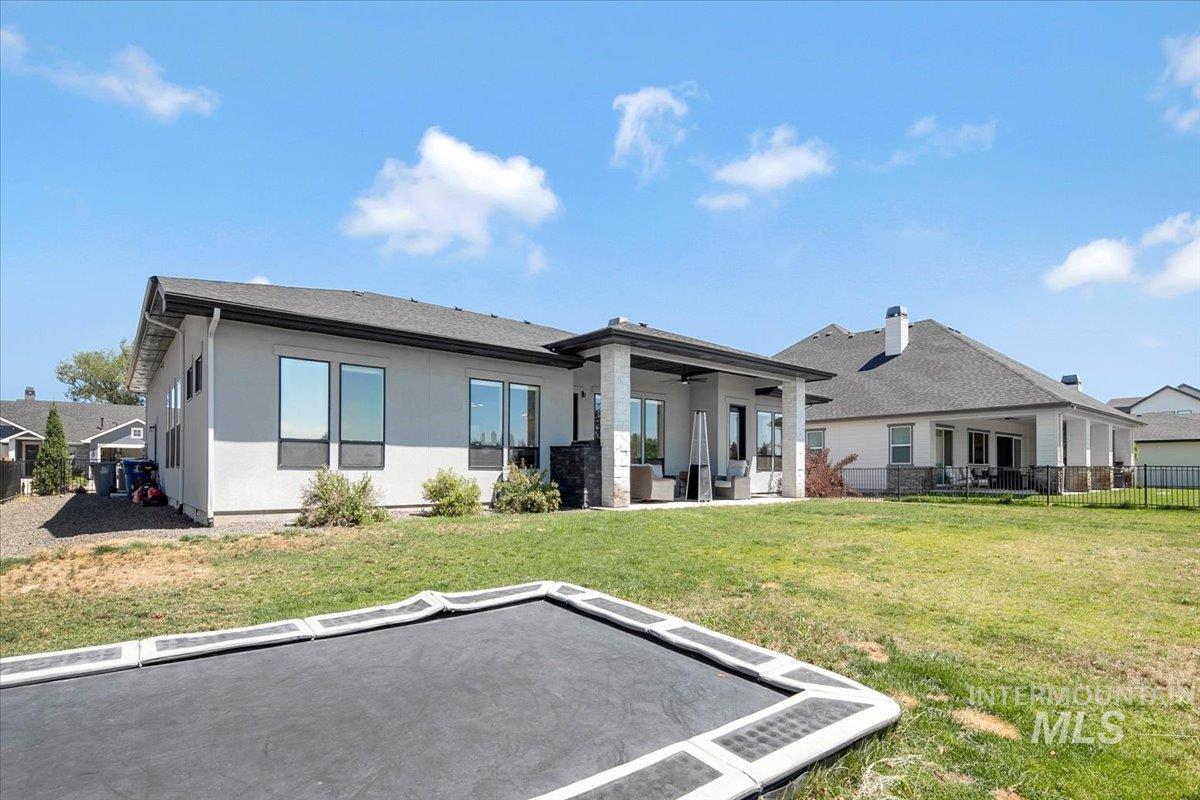 6345 Chateau Ct.