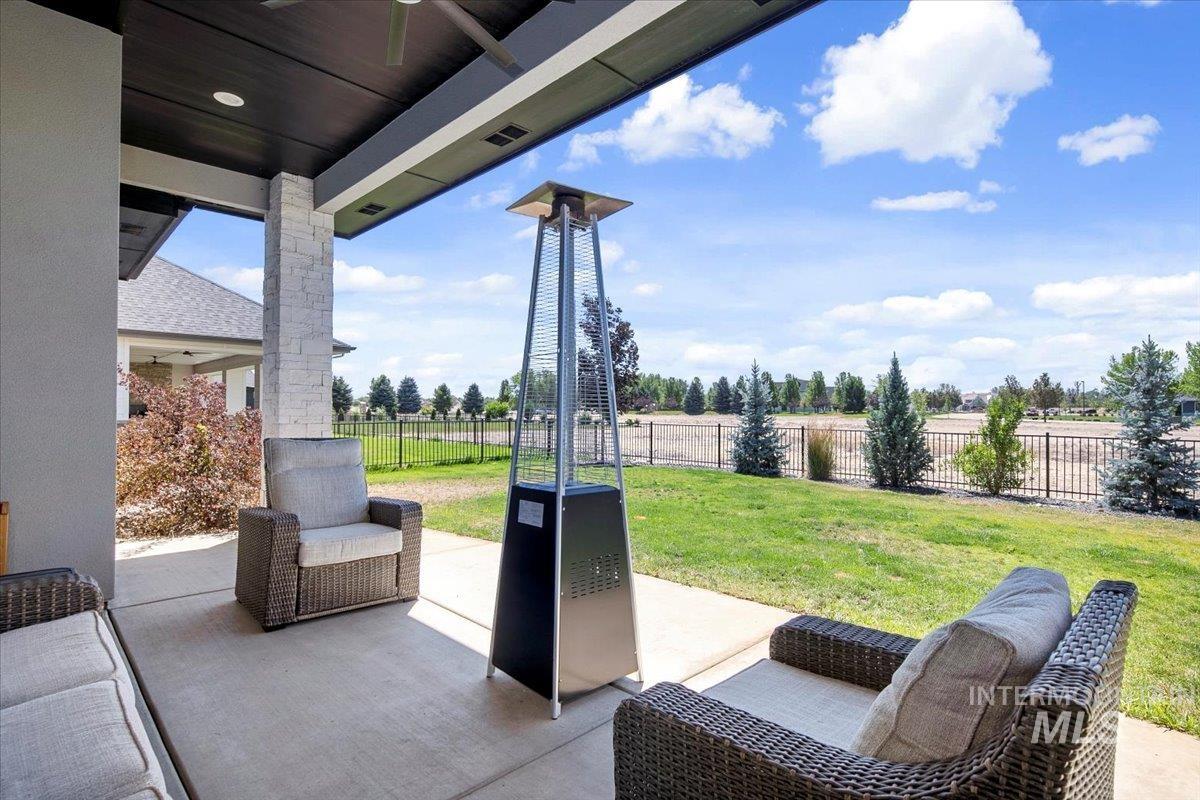 6345 Chateau Ct.