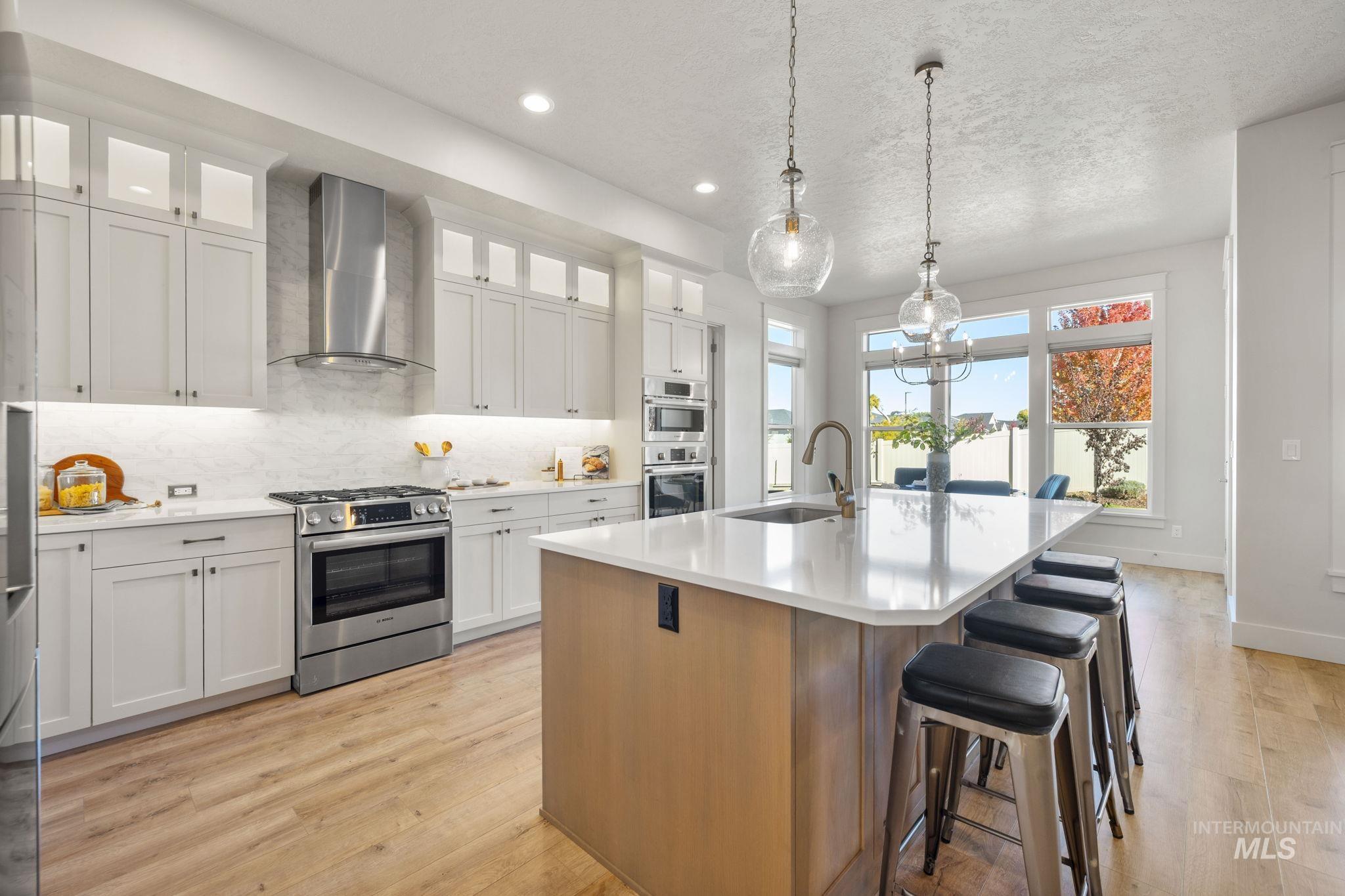 8898 S La Pampa Way