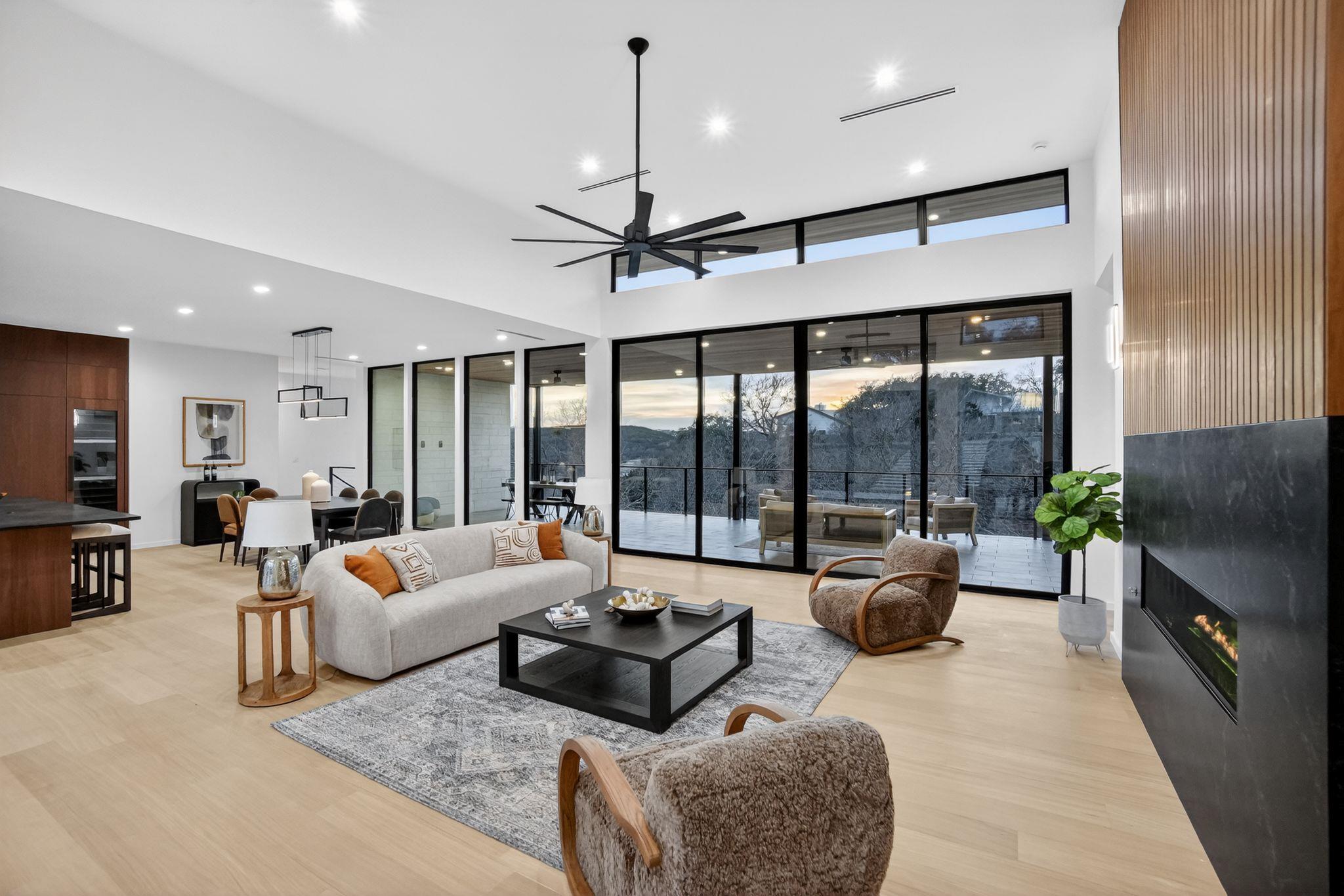 2319 Cypress PT E