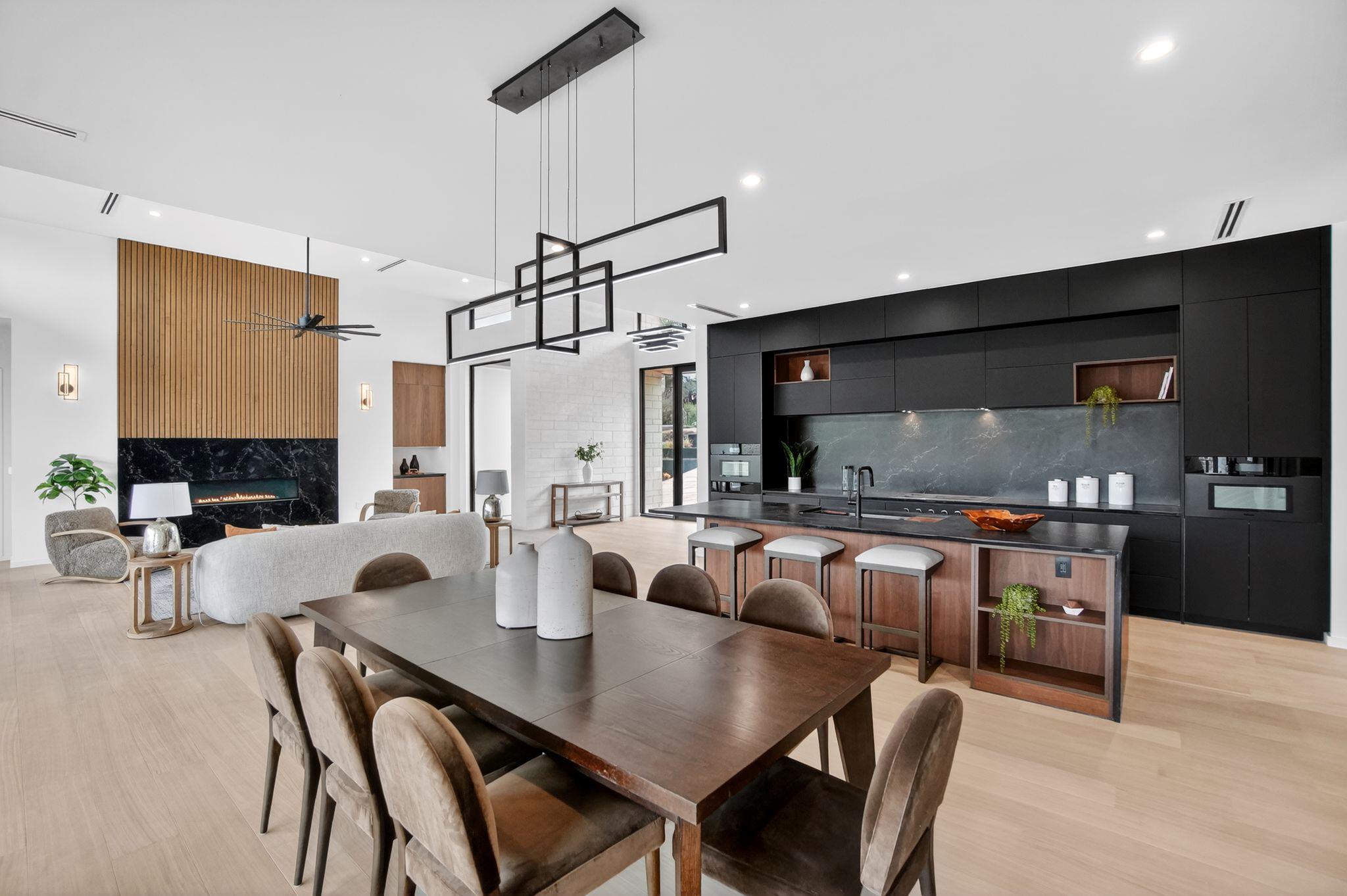 2319 Cypress PT E