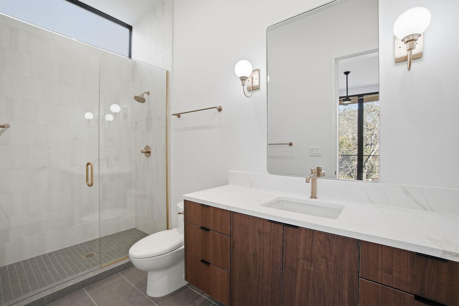 2319 Cypress PT E