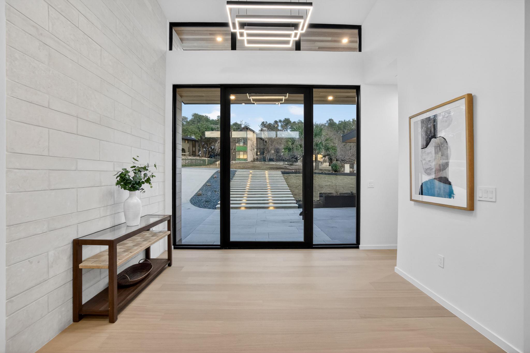 2319 Cypress PT E