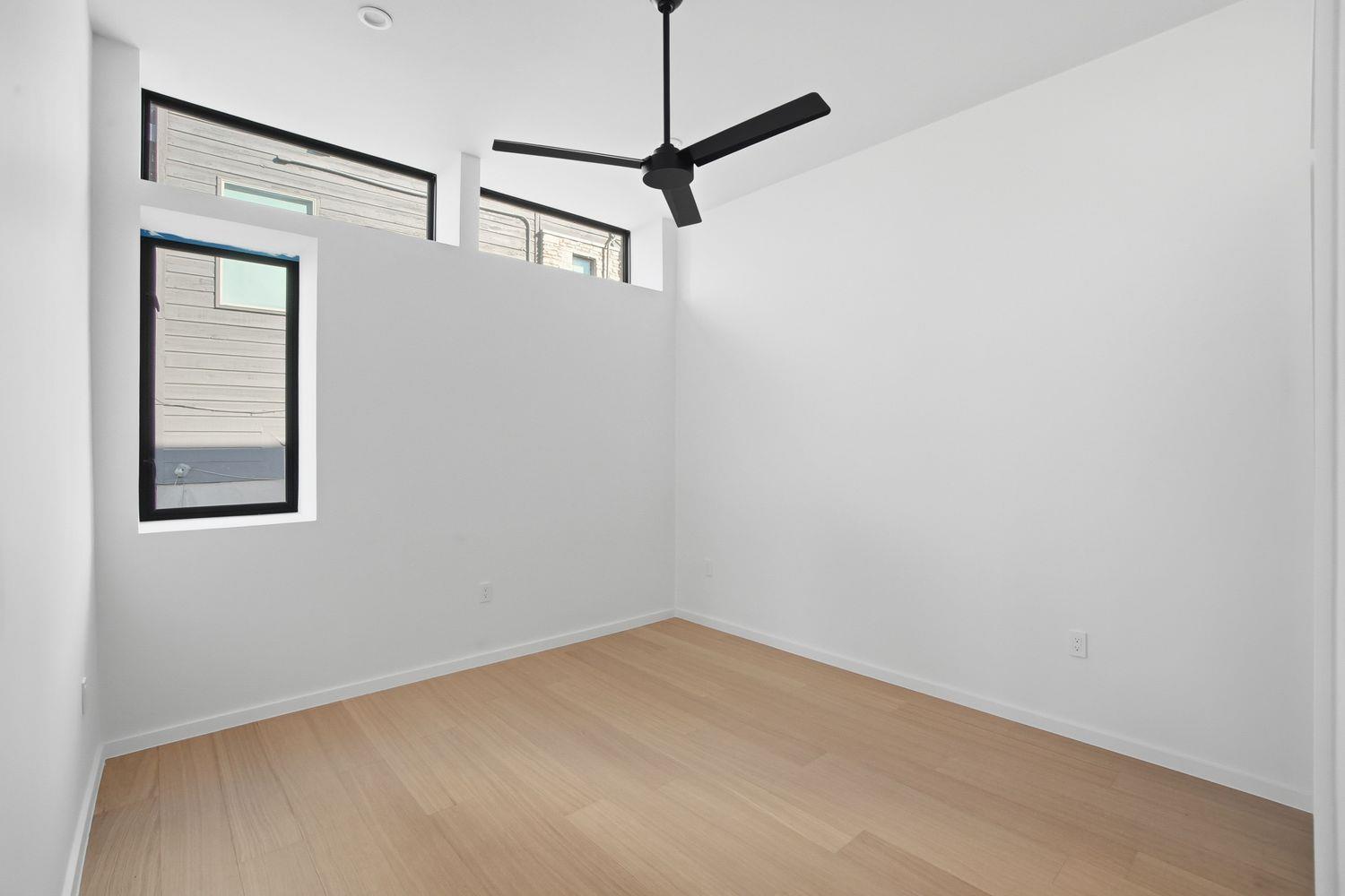 2319 Cypress PT E