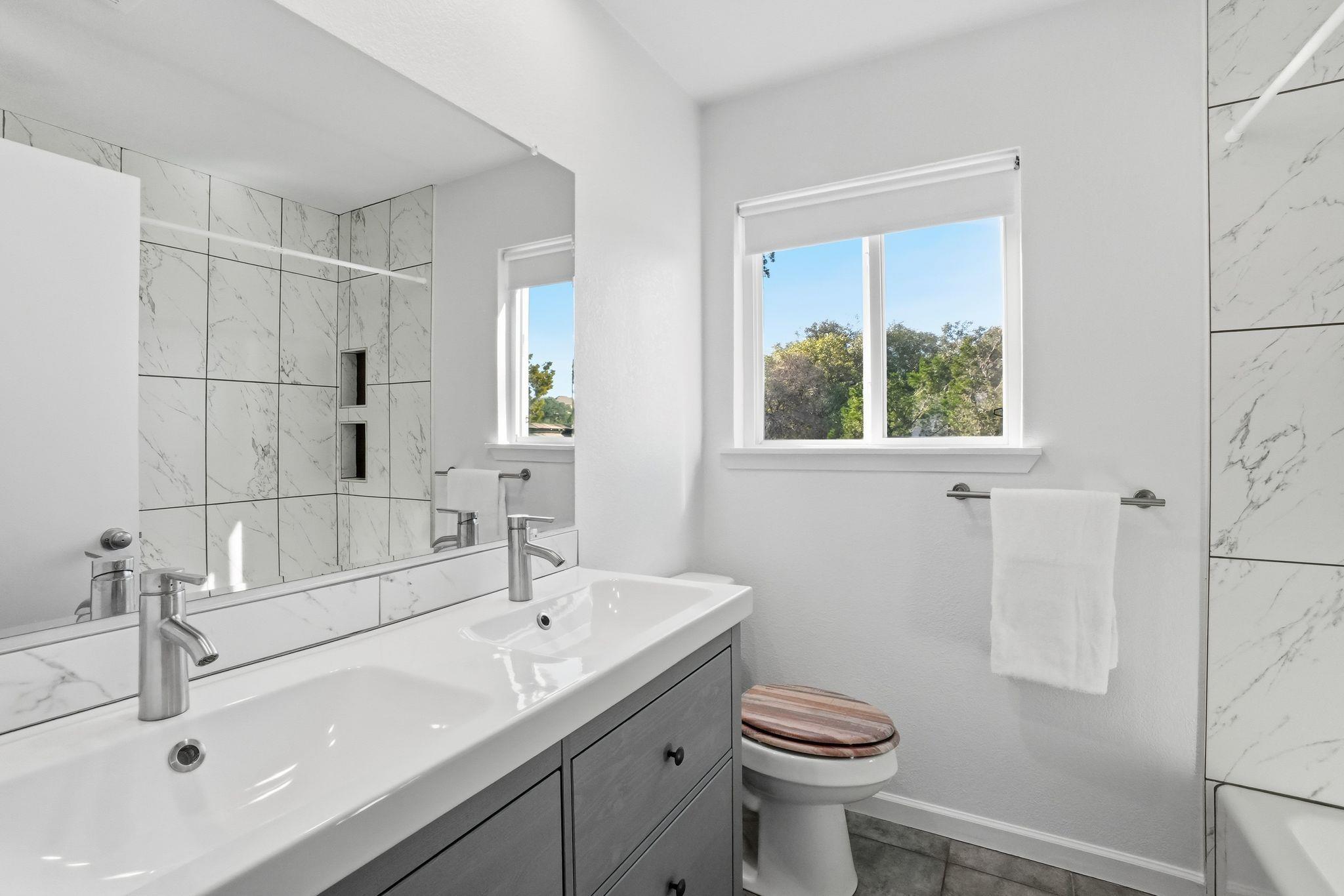 2505 Barton Hills DR